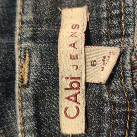 Cabi Mid Rise Bootcut Jeans Size 6 - Picture 9 of 9